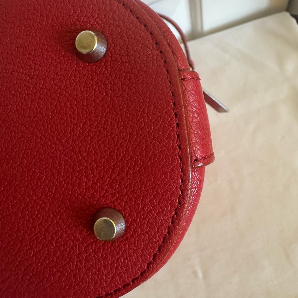 ALEXANDER McQUEEN Red Leather Crossbody Bucket Bag - Picture 11 of 16